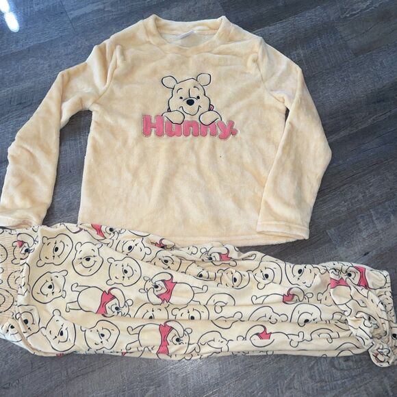 DISNEY WINNIE THE POOH Hunny Warm Fleece Matching Pajama Set Size Small 4-6 - Picture 4 of 8